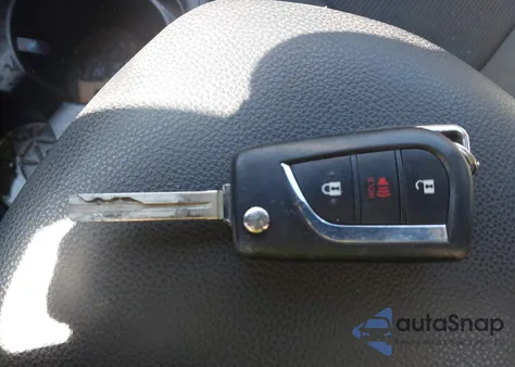 2021 Toyota Rav4 Le z USA, uszkodzony, nr VIN 2T3H1RFV2MW142052